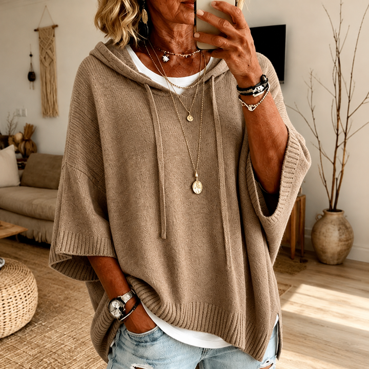 Manon – Sweter ponczo w kolorze taupe