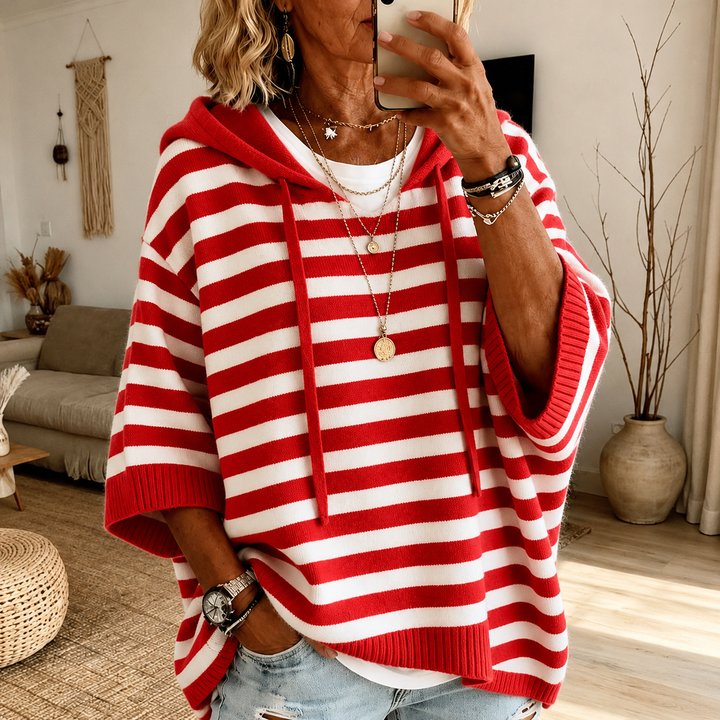 Charlotte – Sweter ponczo w czerwone paski